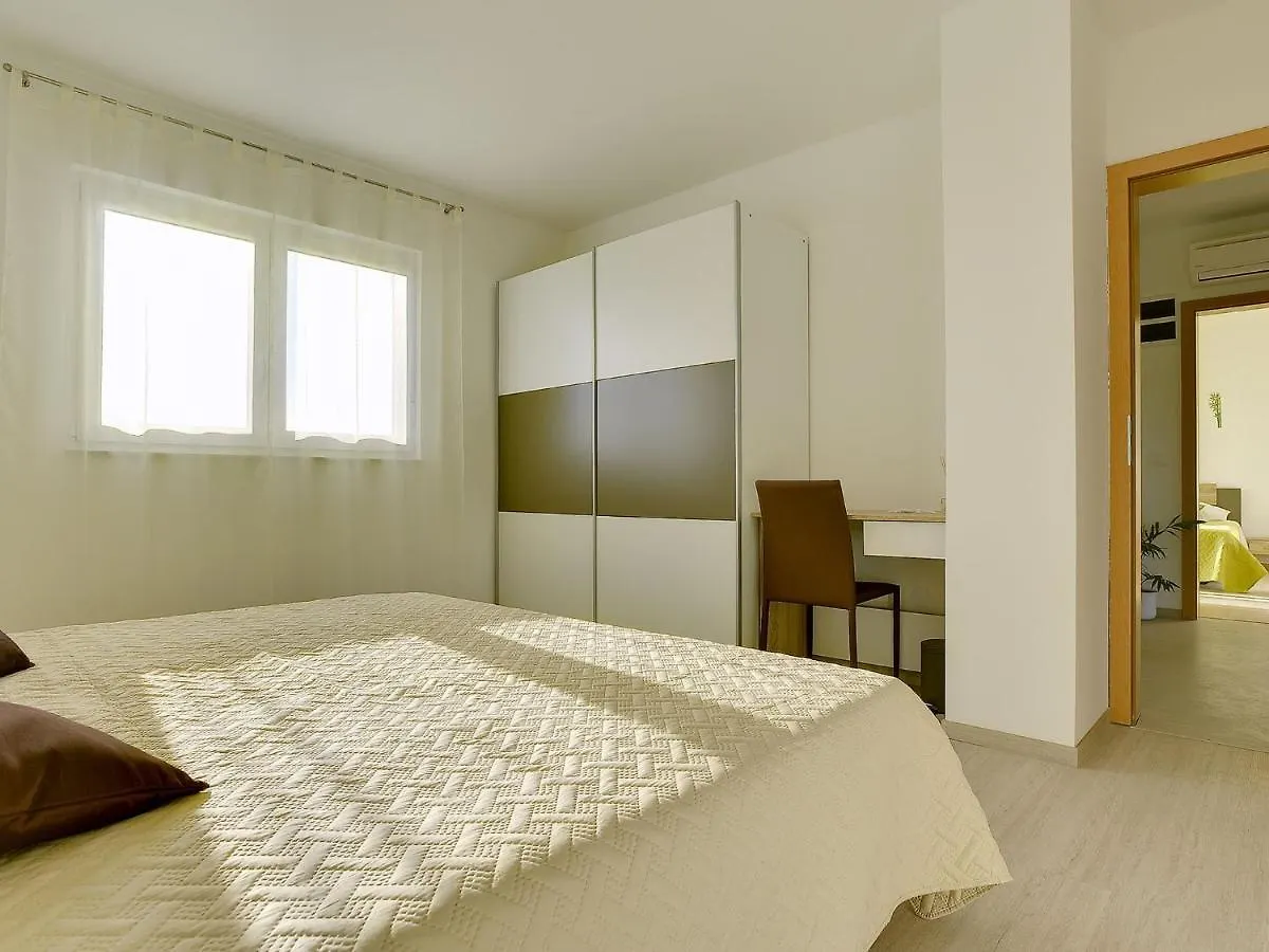 Holiday home Comfortable House With Large Garden Galizana Croatia